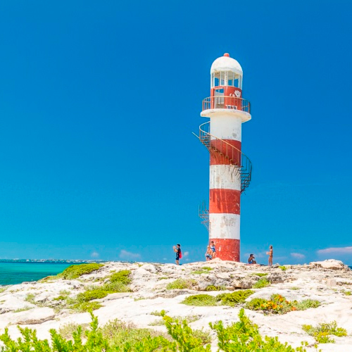 lighthouse of cancun